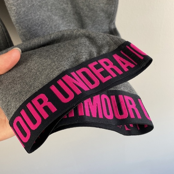 NWT New with Tags UNDER ARMOUR FAVORITE WORDMARK CAPRI WOMEN'S Size Small - Picture 7 of 16